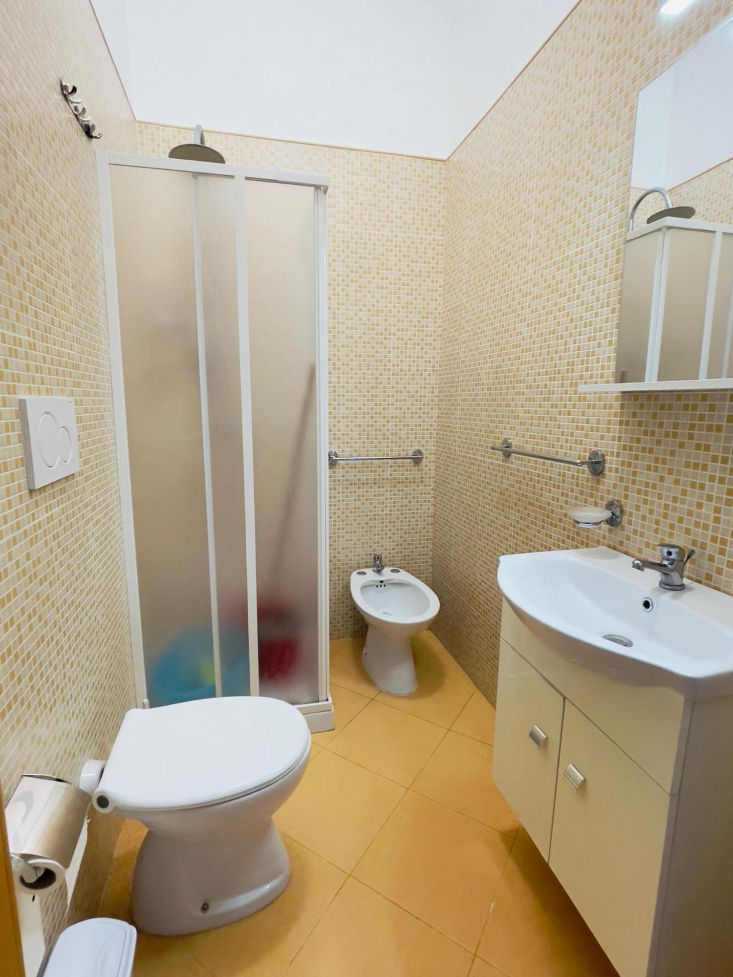 Elisena Apartment Torre Lapillo Luaran gambar
